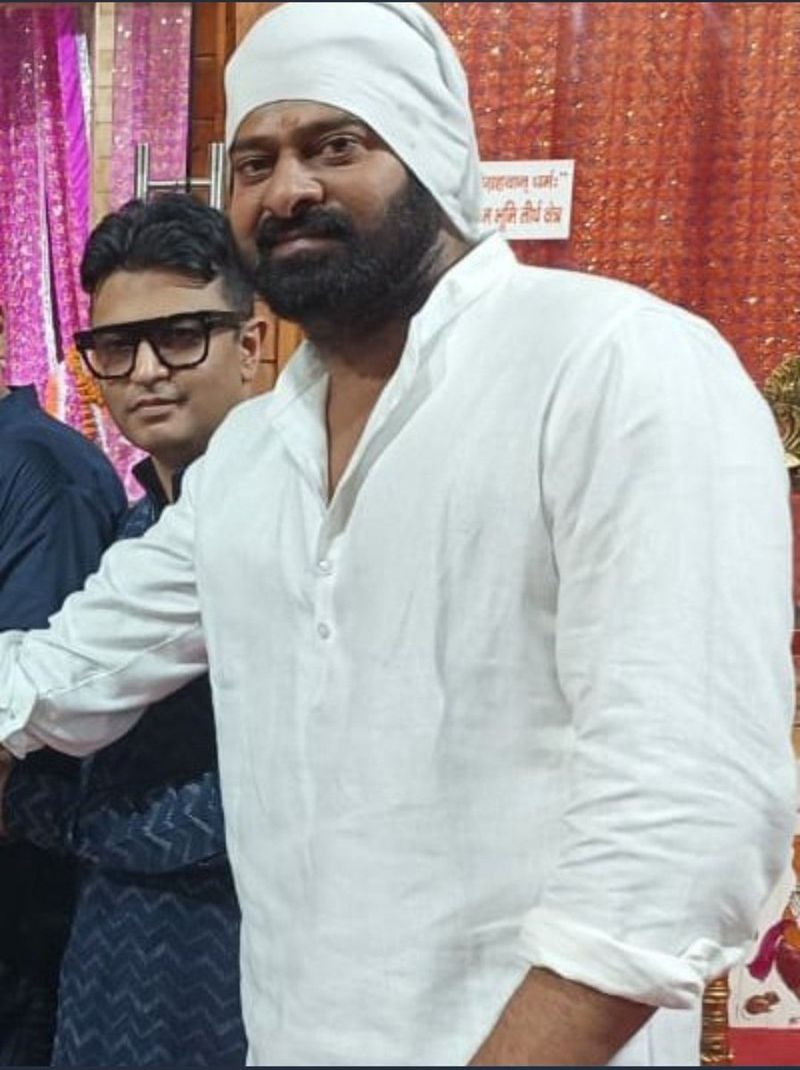 SRK_ALLU_DHF's tweet photo. An Om raut celluloid 🥰 https://t.co/3XaJ5vGsYW