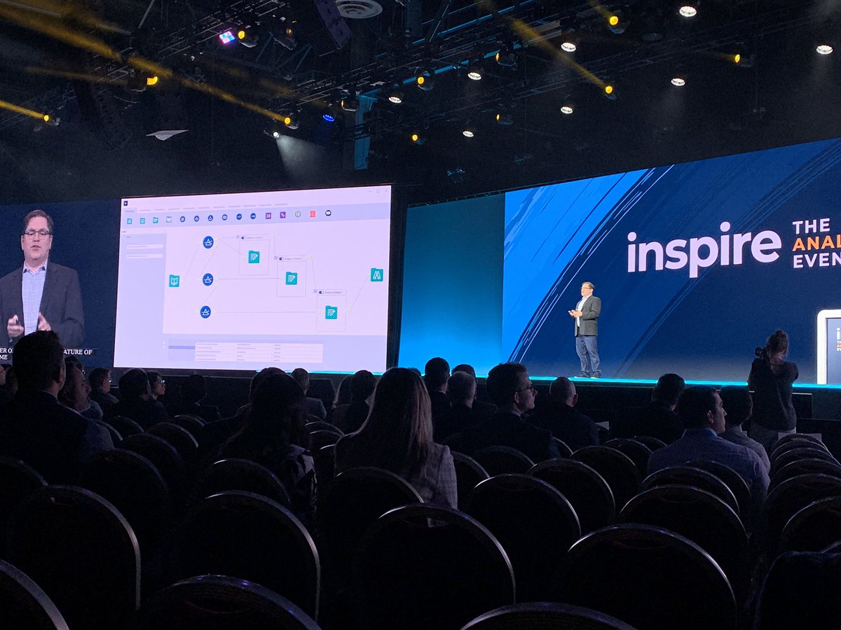 One hell of an update in 2023.1 is control containers, allowing us to execute parts of a workflow sequentially and conditionally. Amazing new feature! #AlteryxInspire #AlteryxInspire23