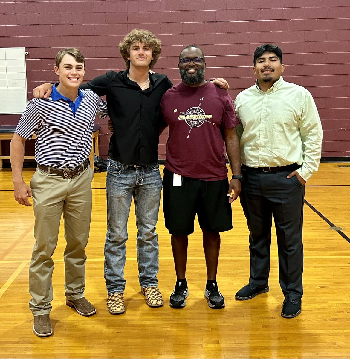 First Day v Last Day w/ this group of SRs! <a href="/JaceCam12/">Jace Sanders</a> <a href="/Harper05Mac/">Mac Harper</a> <a href="/JacobCa50786357/">Jacob Castillo</a>