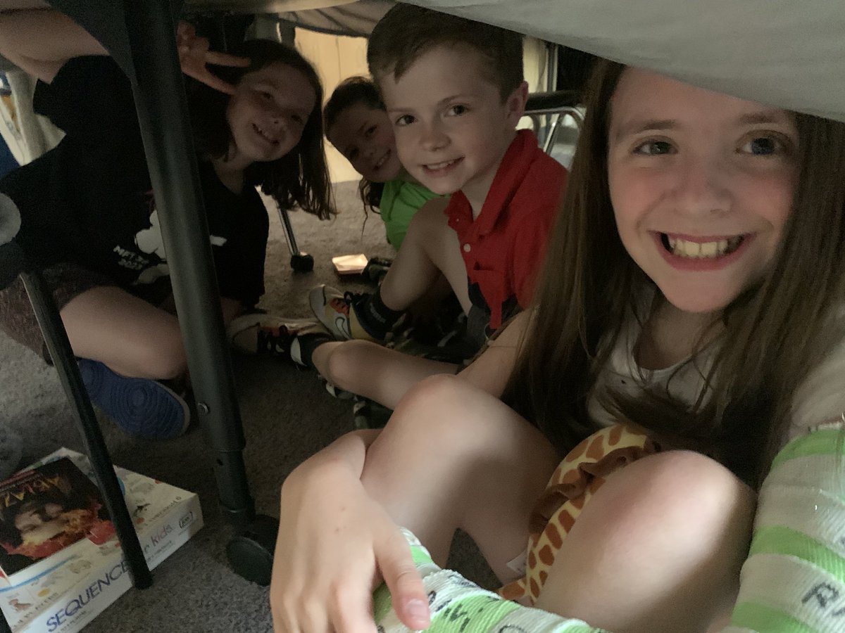 MMathematicians's tweet photo. Fort Day is the BEST day with the #MoranMathematicians! @summitbees @TracyGMoran https://t.co/hyB0gh5AWN