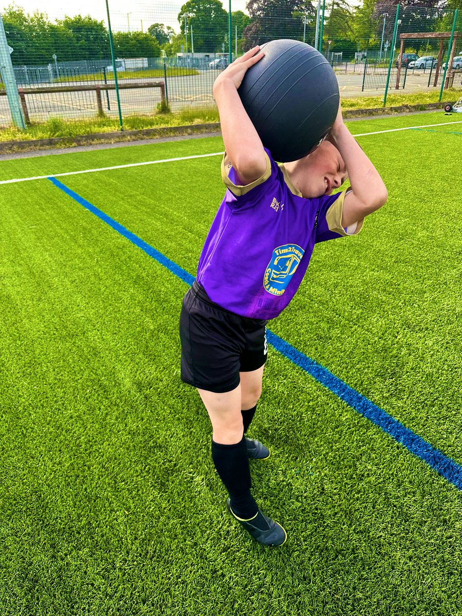 FCCityofWxm's tweet image. Some great work before, during &amp;amp; after the game for the Under 12’s as they worked hard on the 15Kg medicine ball to self improve their fitness. Well done lads. #Activerest #workethic #fcutdofwxm

Sponsored by @time2travelwxm