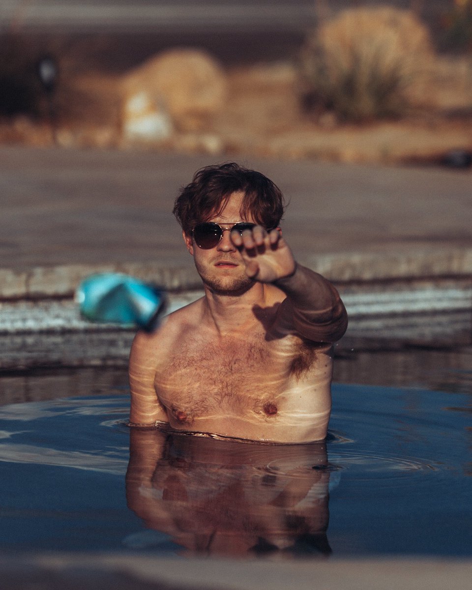 Robbie Kay tweet media