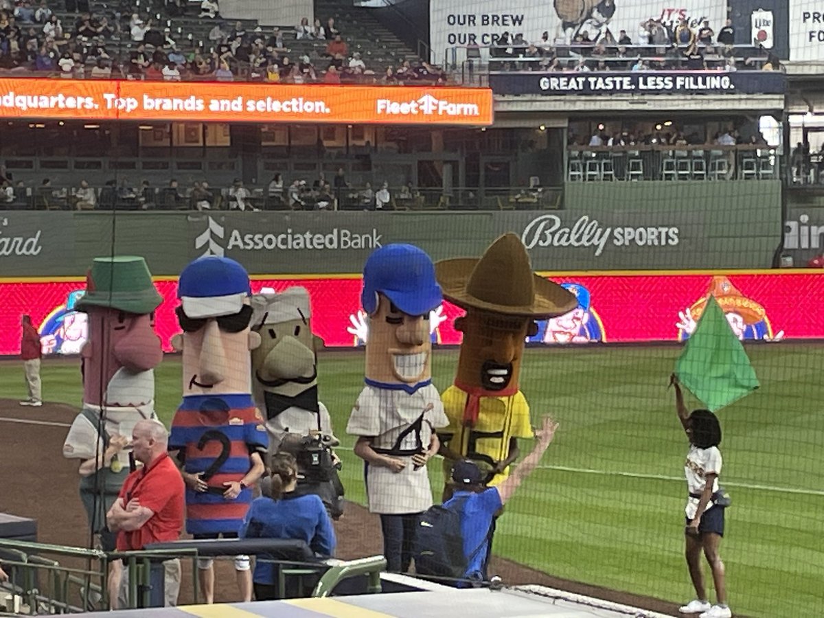 AnzaDantonio's tweet photo. I’m going to manifest here. Ready to race! #bucketlist dream #ThisIsMyCrew https://t.co/XgKuS0MKb4