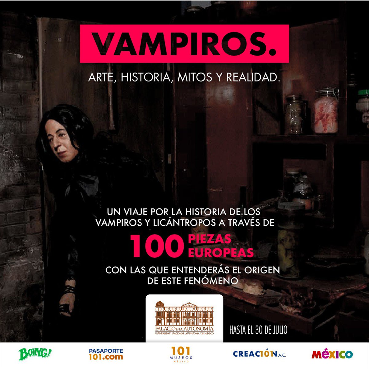 En la víspera de Halloween, los vampiros han ‘invadido’ el Palacio de la Autonomía de la UNAM para dar a conocer su historia y los misterios que los rodean.
Si no tienes planes para este fin de semana, date una vuelta por el Centro Histórico y visita la muestra temporal. 🧛‍♀️🦇🧛‍♂️
