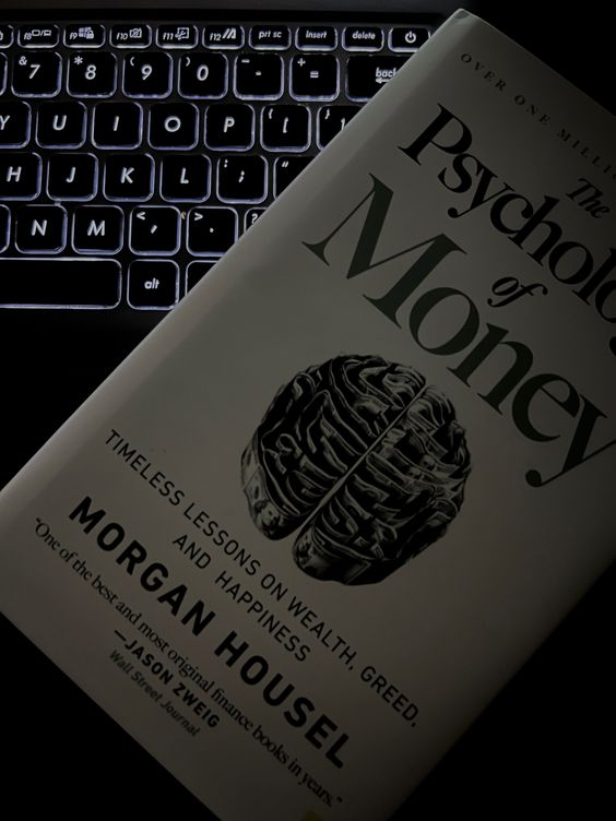 85Bassitt's tweet photo. Dark Vibes | Money | Luxury | Productivity | Finance | Business | Non Fiction | Books | Book Recommendation | https://t.co/XaGg36VtHk