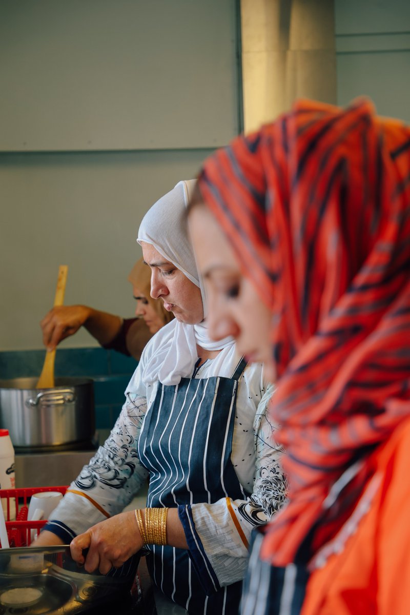 SYClimateNews's tweet photo. We’ve been talking to some community champions, asking them to share their #CommunityInAction stories including Ammi's Kitchen. Set up to celebrate the national cuisine and cooking skills of ethnic minority women in Nether Edge, Ammi’s Kitchen currently employs 10 women… https://t.co/We0qHe3Yya