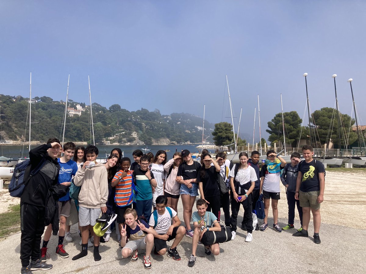 AsPeiresc's tweet photo. Sortie kayak paddle pour les élèves de l’as APPN du @COLLEGEPEIRESC 😍😍super sortie malgré l’arrivé de la sague!!🌫️🌫️🌫️merci @VilleDeToulon pour l’accueil!🙏 https://t.co/Mo2gHQlARI