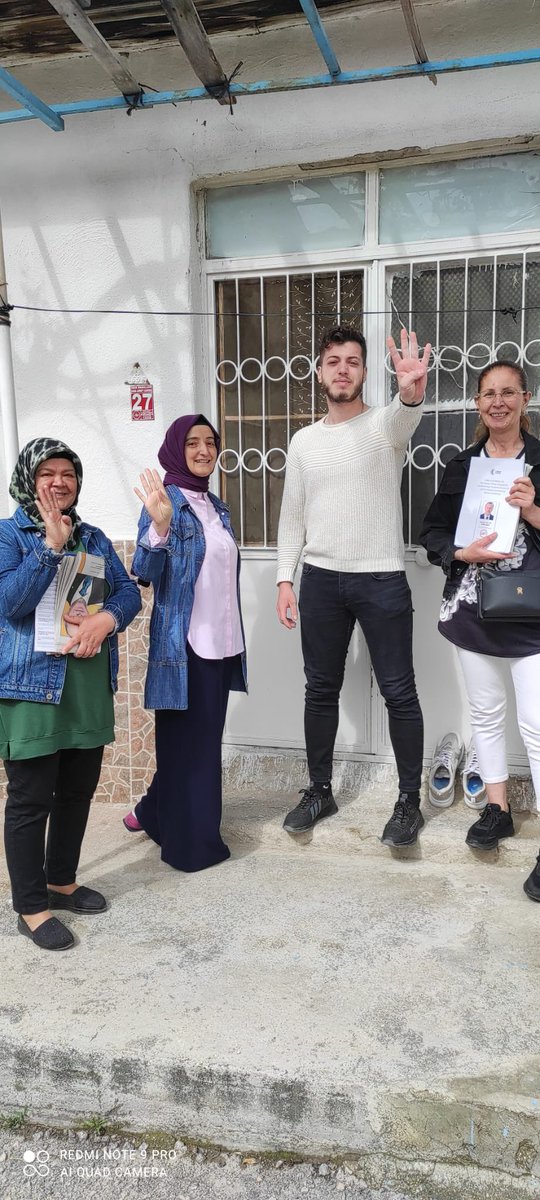 AK Parti İl Kadın Kolları Başkanımız Zeliha Erdoğan Bağcı ve Yönetim Kurulu Üyeleri ile birlikte bugün çatkapı ziyaretler yaptık.
<a href="/zlherdoganbagci/">zelihaerdoganbagci🇹🇷🇹🇷</a> <a href="/AlimNuran/">nuran alim</a> <a href="/kubra4kardes/">Kübra Dörtkardeş</a> @Bayramburdur <a href="/profademkorkmaz/">Adem Korkmaz</a> <a href="/mustafaozboyaci/">mustafa özboyacı 🇹🇷</a> <a href="/okannhuseyin/">Hüseyin Okan</a>