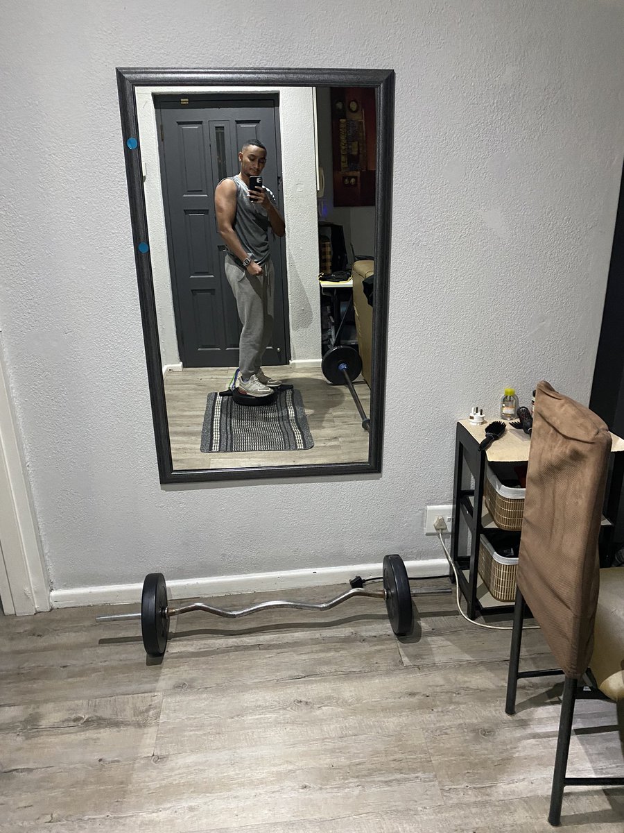 LylePhillips5's tweet photo. Back on my shit 💪 https://t.co/m5aoKDlb7v