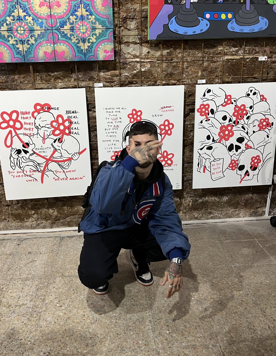 raimic0's tweet photo. De pintar tachos en Buenos Aires a pintar una colección para exponer en una galería de arte en Barcelona. 
Estoy muy feliz, lxs que estan desde minuto uno saben todo lo q costo, les agradezco el amor hoy y siempre. 
Stay Ugly <3 https://t.co/RQuOsM30iC