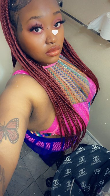 Reddlola1’s pics and videos