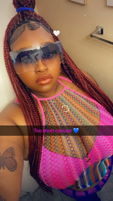 Reddlola1’s pics and videos