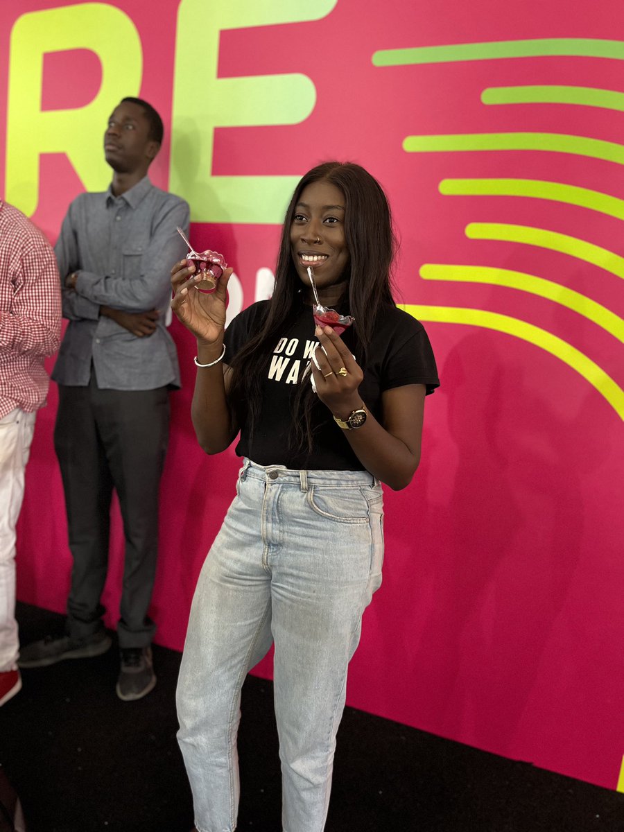 Jigeen Ñi Tamit tweet media