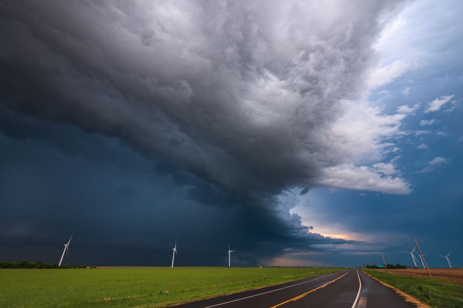 Las primeras imágenes del potente fenómeno El Niño lt.cl/2ap2a1