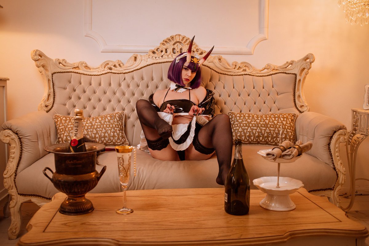 xyliacos's tweet photo. "Master how about having some fun together instead clean up your home?"

An alternative Version of Shuten Douji as Maid. ❤️
#shuten #douji #shutendōji #shutendoujicosplay #fgo #fategrandeorder #fategrandeordercosplay #game #gamecosplay #cosplaygirl #maid #maidversion https://t.co/ijmf2XAQ5s