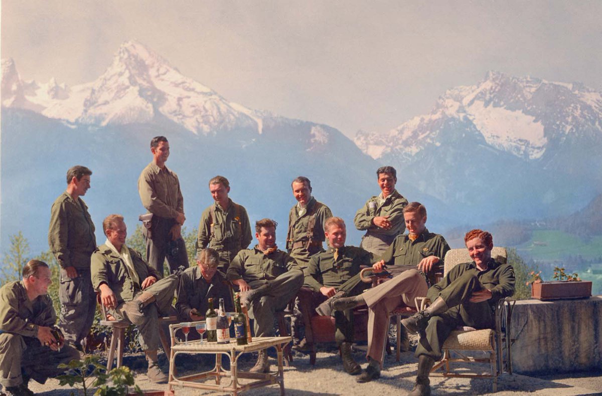 Men of Easy Company, 2nd Battalion of the 506th Parachute Infantry Regiment of the 101st Airborne Division, relaxing at Hitler’s Eagle’s Nest ('Kehlsteinhaus' in German) mountain-top retreat above the town of Berchtesgaden, 1945. (Colorization by @PastInColor). 

#History #WWII