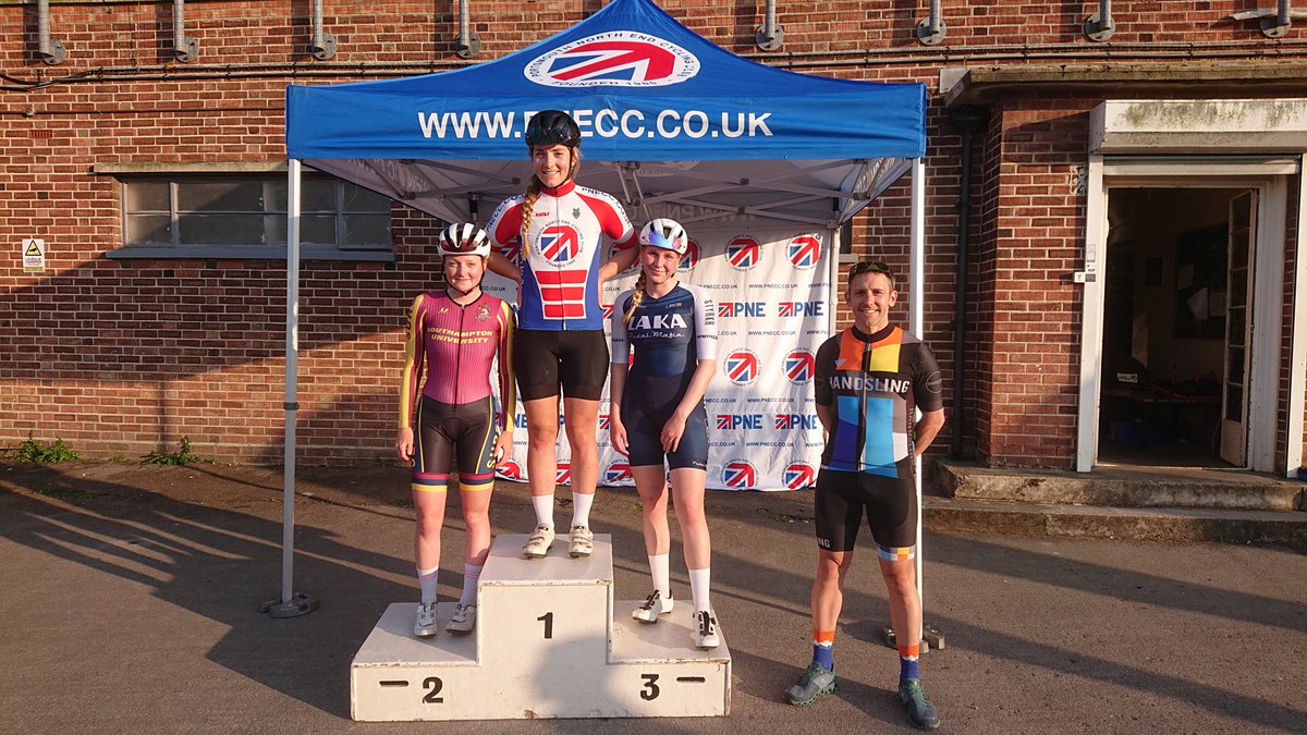 The women's podium for Round 3 of the @PortsmouthNECC #MSS Mountbatten Centre Summer series circuits races, sponsored by @HandslingBikes 1. Chloe Elvin @PortsmouthNECC 2. Rosie Simmon @surcClub 3. Isla Page Laka Pedal mafia