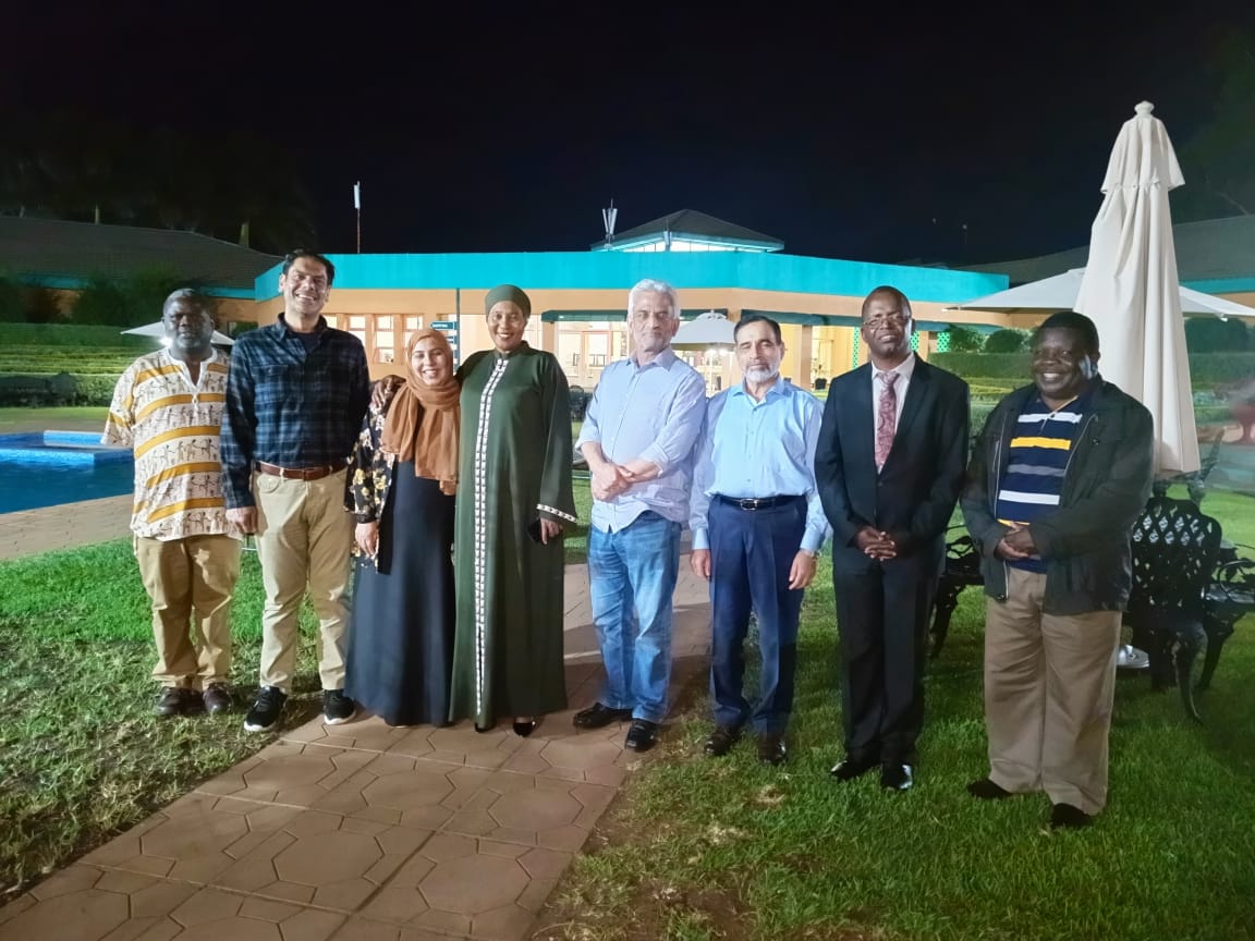 Thank you so much #UK #Surgeons under @PhysiciansAC through coordination of #Islamic #Health #Association of #Malawi for complimenting govt efforts in uplifting health delivery in Mw. Kamuzu Central and Bwaila Hospital has been honored during this week for your services.