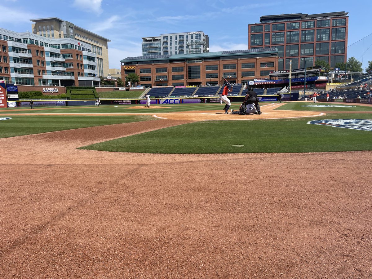 32curve's tweet photo. ACC Tournament Game 5 UVA https://t.co/NiJLDluP33