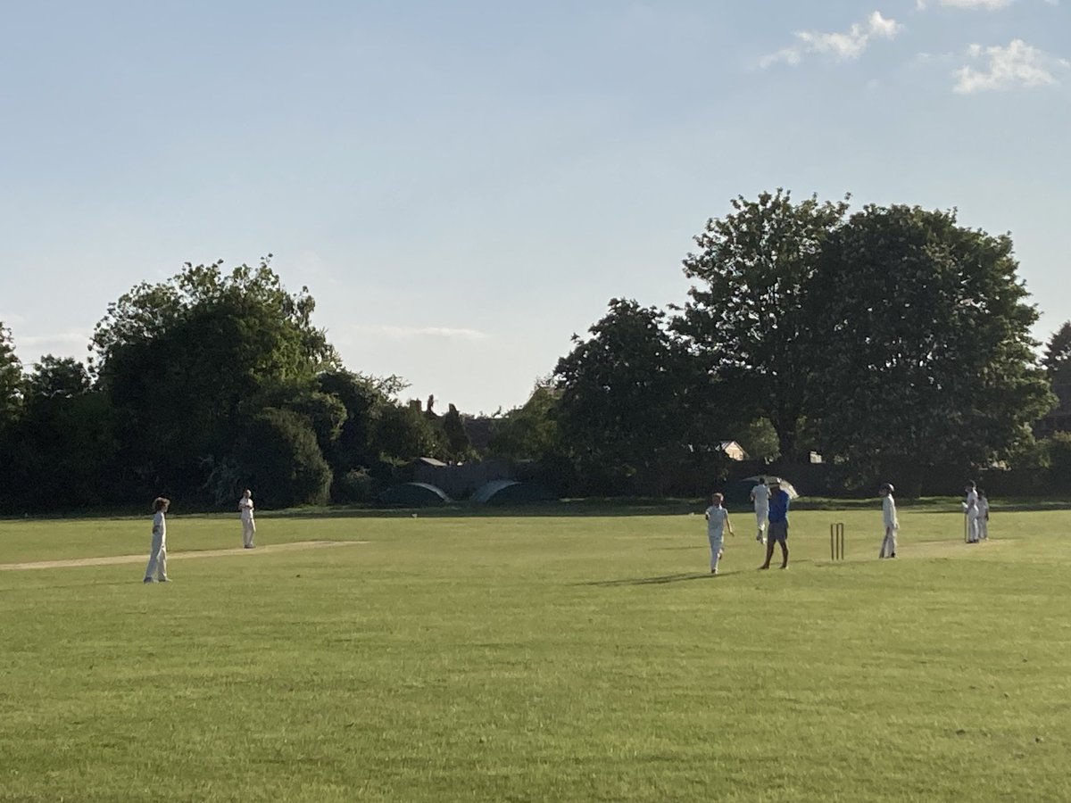D_Wallace1714's tweet image. What better to see on a lovely evening than our open spaces being fully utilised by the younger generation, cricket, gyms, pump track, skate bowl and play area all being used. 
#communityactivity
⁦@BuntingfordTC⁩ ⁦@EastHerts⁩ ⁦@hertscc⁩