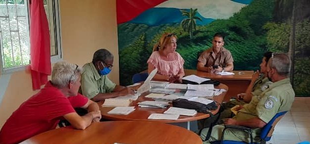 Se realizó control por parte de la Unidad Estatal de Tráfico a nuestra UEB. #transcontenedoreshlg #TransporteCuba