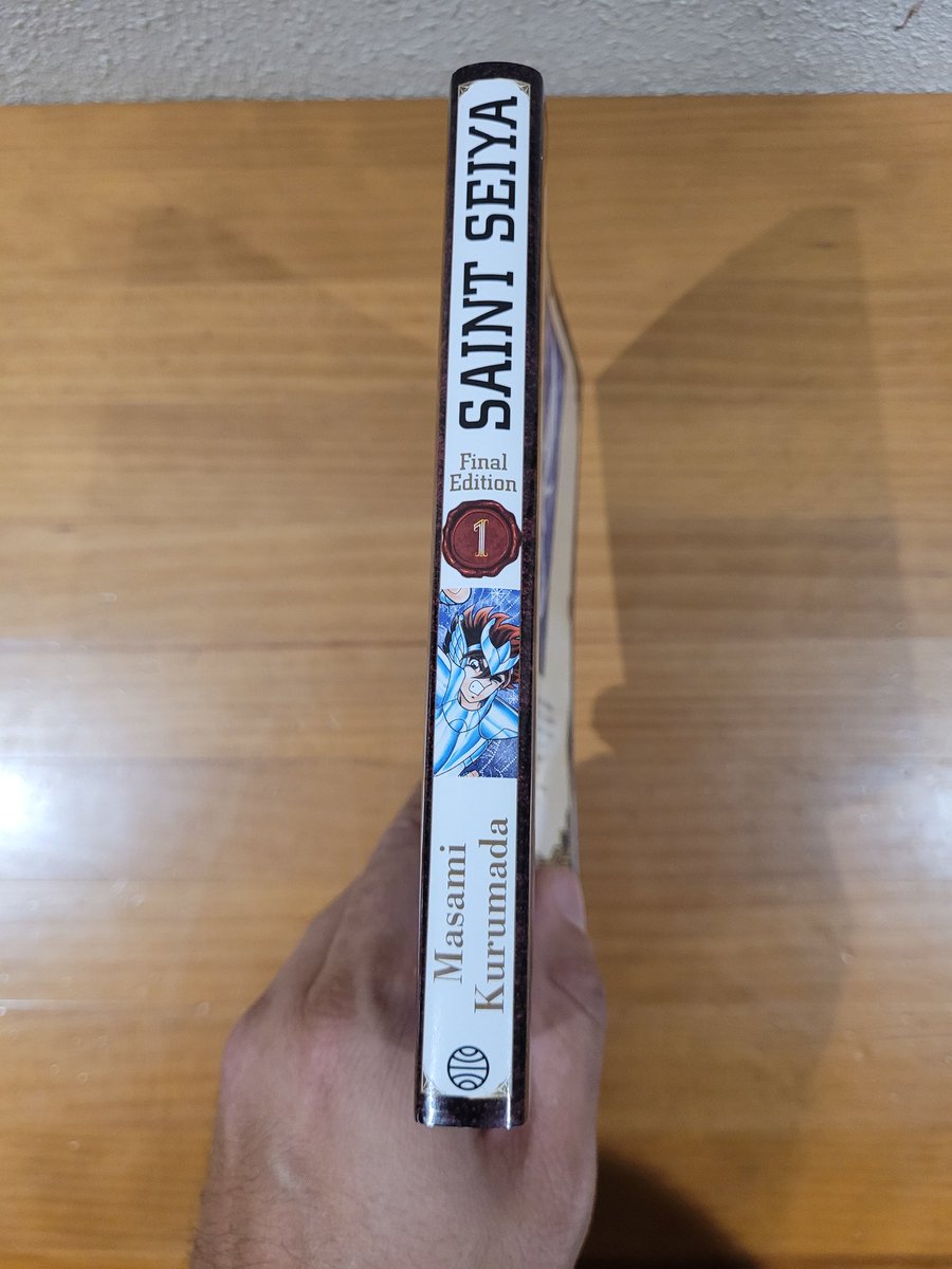 QBaeza's tweet image. Ya tengo en casa esta nueva versión del manga de Los Caballeros del Zodiaco. Revisada, corregida y con añadidos de los últimos años para darle más coherencia a la historia (por cierto que sigue en curso) #SaintSeiya #FinalEdition @PlanetadComic