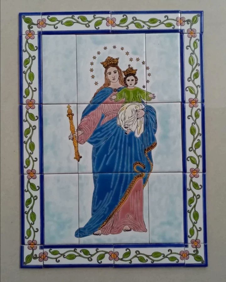 _santodomingo's tweet photo. 24 de Mayo - Día de la Virgen Maria Auxiliadora 💞
Imagen en azulejo https://t.co/ByjLNekjRD