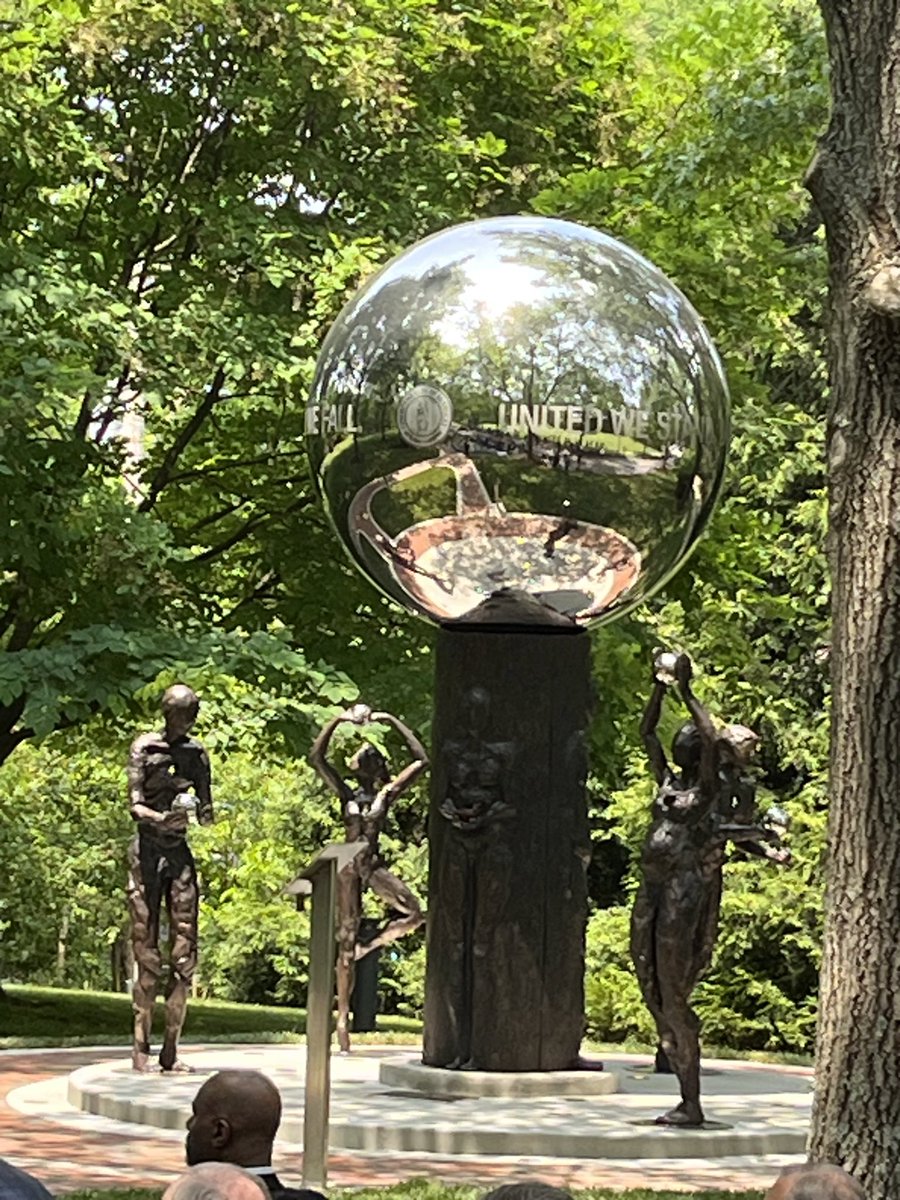 We <a href="/TopShelfLobby/">Top Shelf Lobby</a> were very pleased to attend the Kentucky Covid Memorial dedication today with our own #HealthcareHeroes <a href="/StElizabethNKY/">St. Elizabeth</a> client. Was good to see <a href="/Rachel4KY/">Rachel Roberts</a> <a href="/CherlynnForKY/">Cherlynn Stevenson</a> <a href="/Chadaull/">Chad R. Aull</a> and <a href="/KYAlGentry/">Al Gentry</a>