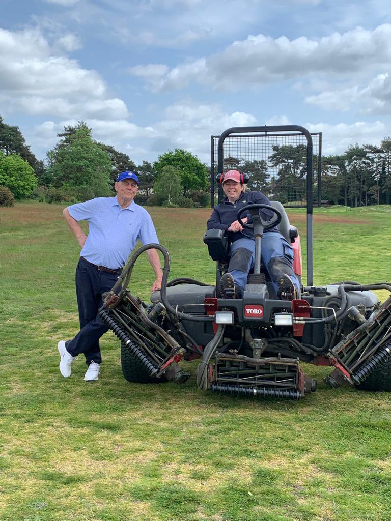 Met up with old friend Kimberley Yeldham at Flempton G.C. Great place to visit, very friendly club and wonderful course.
#9holes #heathlandgolf #flemptongolf #suffolkgolf