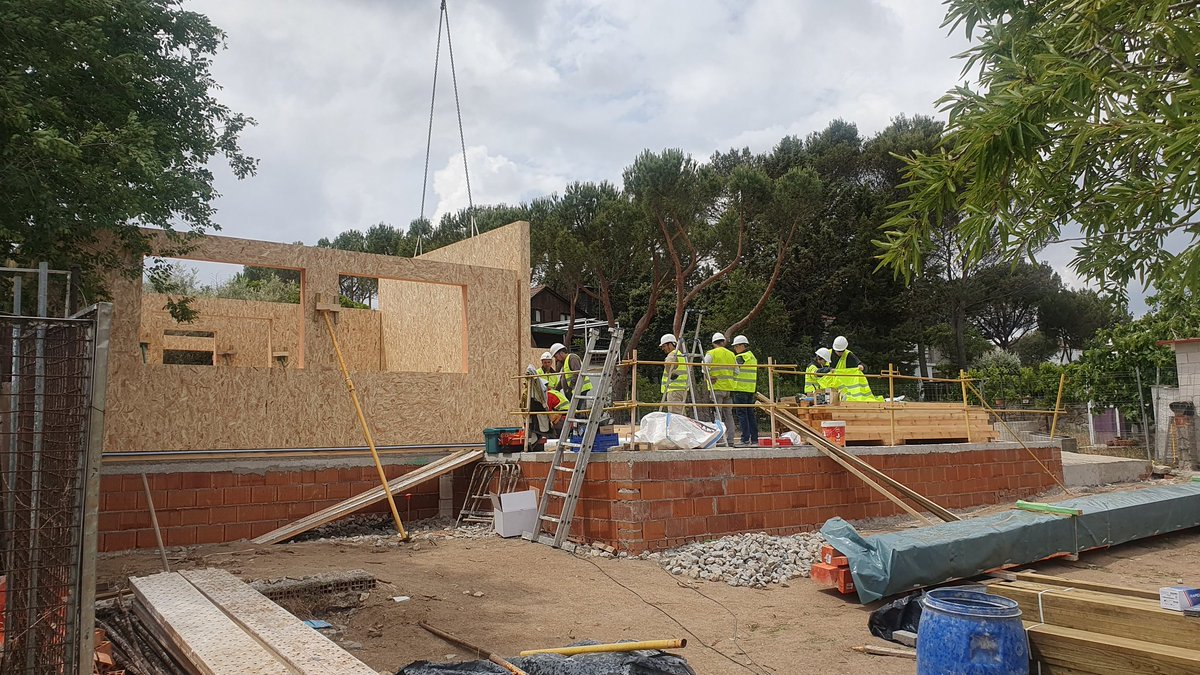 sistemamodulab's tweet image. Otra más! esta vez en Colmenarejo (Madrid).
#Modulab #EntramadoLigero #SigloXXI