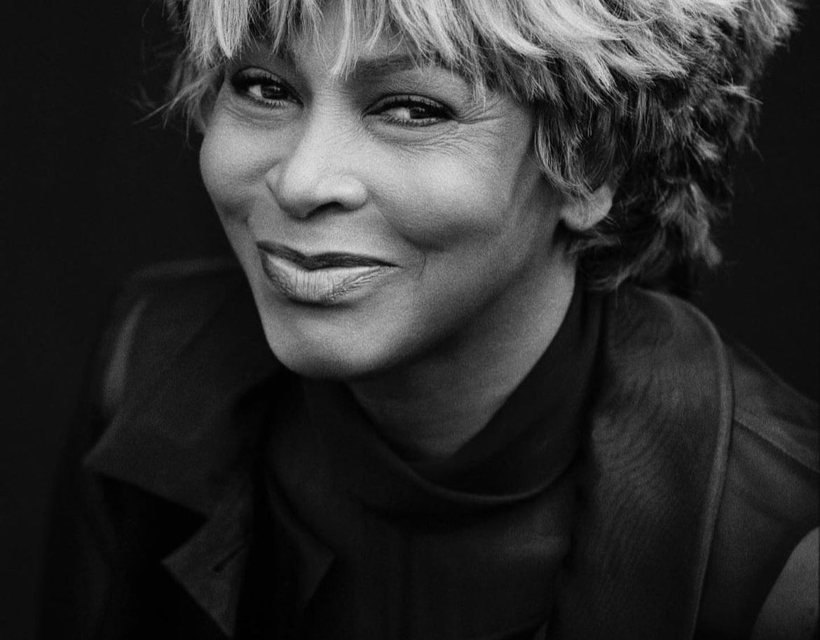 I am shattered💔I pray your family finds healing in the love you gave to them. Your music was my way of healing so many broken hearts &amp; journeys in my own life. Thank you for sharing your gift with the world &amp; showing us how to persevere through it all. Rest In Peace Ms. Turner.