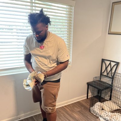 TonyWarthen2's tweet photo. #NewProfilePic https://t.co/nRcClFYHtC