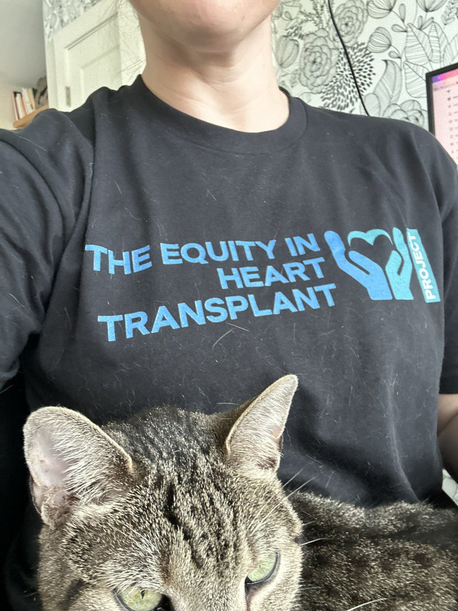 Loving my @TEHTPJ tee!*

This is an amazing organization working to address financial barriers to #hearttransplant! Check it out! 👏@DrNasrien 

*cat hair not included, posted with Franks permission #WFHoutfit 
#cardiotwitter #HeartSuccess #functionnotfailure