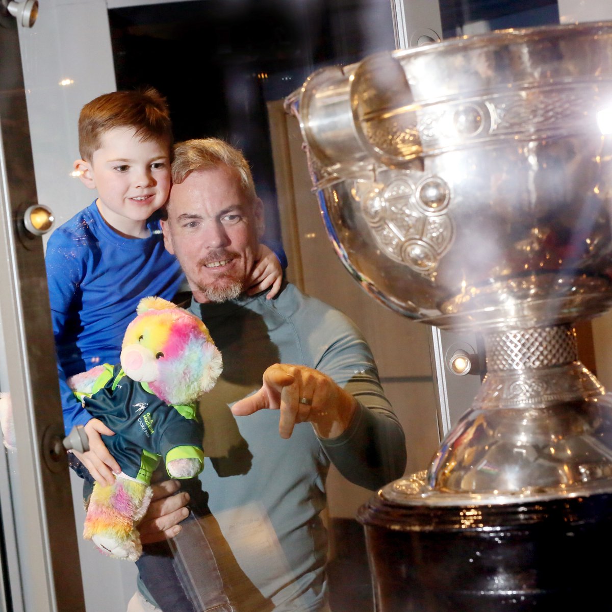 CrokePark's tweet photo. Make your 'furry' own friend on our new Teidí Tours here at the #GAAMuseum. Teidí Tours include a bear making workshop and a family friendly guided tour of Croke Park to get some photos of you &amp; your bear in Croke Park. Tickets must be booked in advance https://t.co/ckdK3vzLOK https://t.co/0L6LONN251