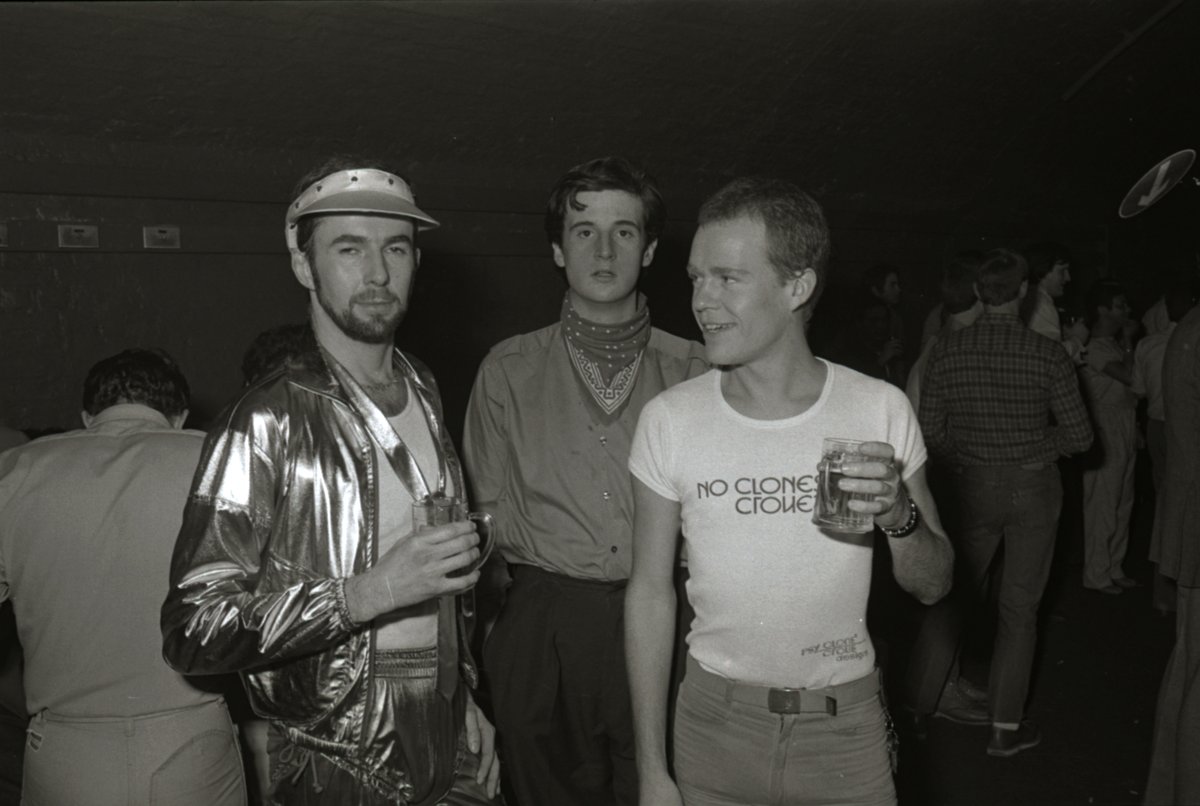 stefdickers's tweet photo. Glamorous attendees at the opening night of Heaven Nightclub, 14 December 1979. Captured beautifully by Robert Workman from his #archives @BishopsgateInst. Spot any familiar faces? https://t.co/gfjmRJcBKQ