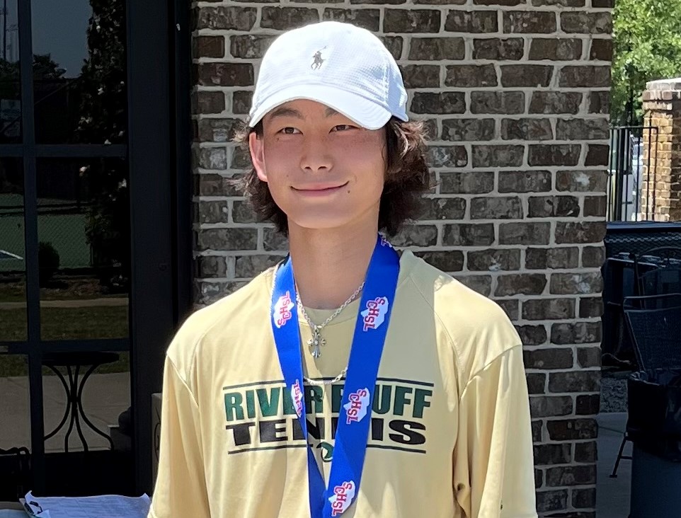 LouatTheState's tweet photo. The State’s best: Meet the 2023 all-area high school boys tennis team and players of the year 
https://t.co/lXYee7wlkp https://t.co/bornkbAcjV