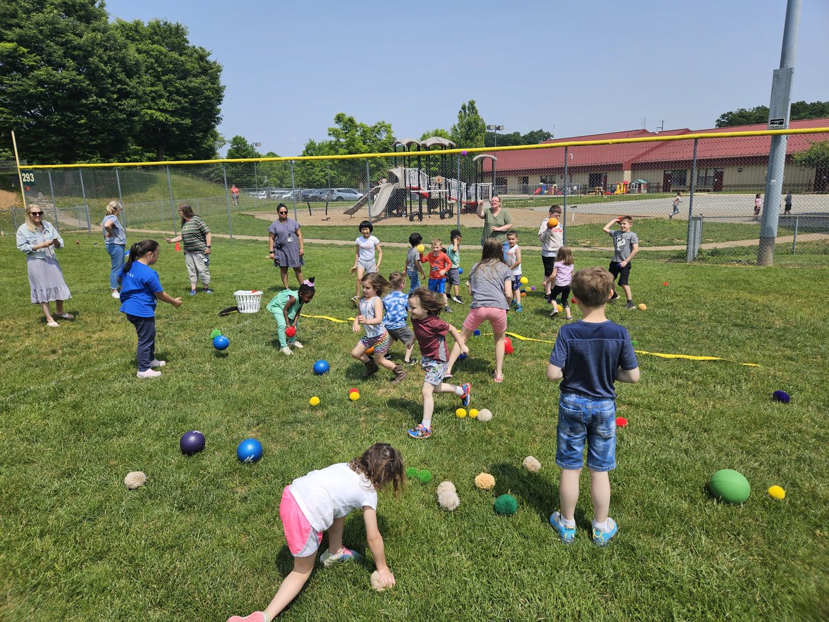 Sarah Ford tweet media