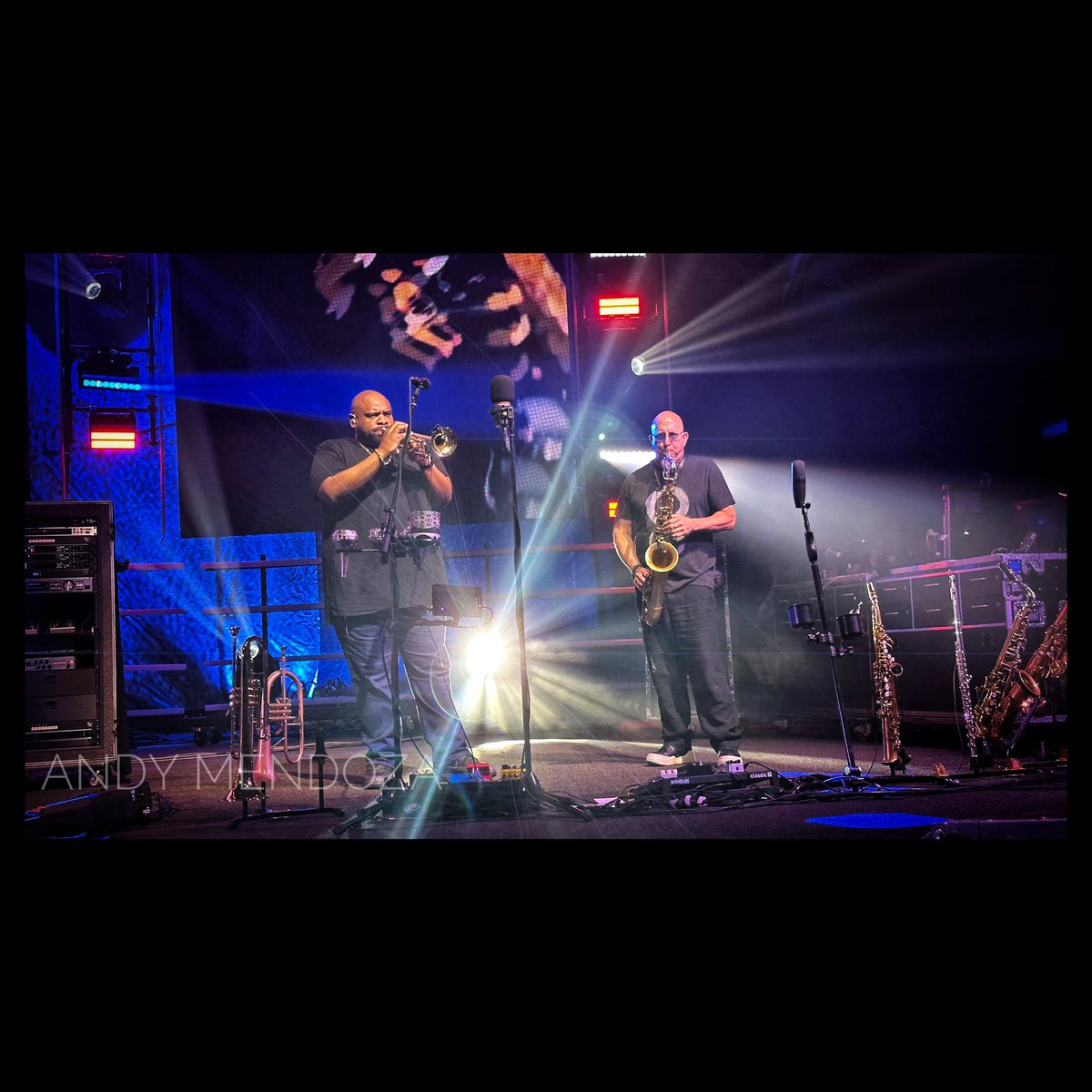 AndyMendozaDMB's tweet photo. @davematthewsbnd Woodlands, TX photo dump! Here are my favorite pictures that I was able to capture. Hope you enjoy!

✌🏼❤️ DMB
-Andy M

@TimReynoldsTR3 @SLessard https://t.co/zztUqId9oW