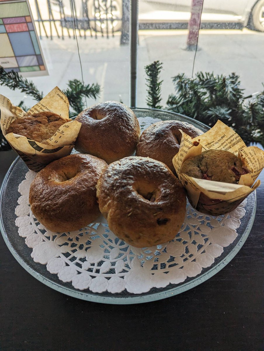 Mandolin Books tweet media