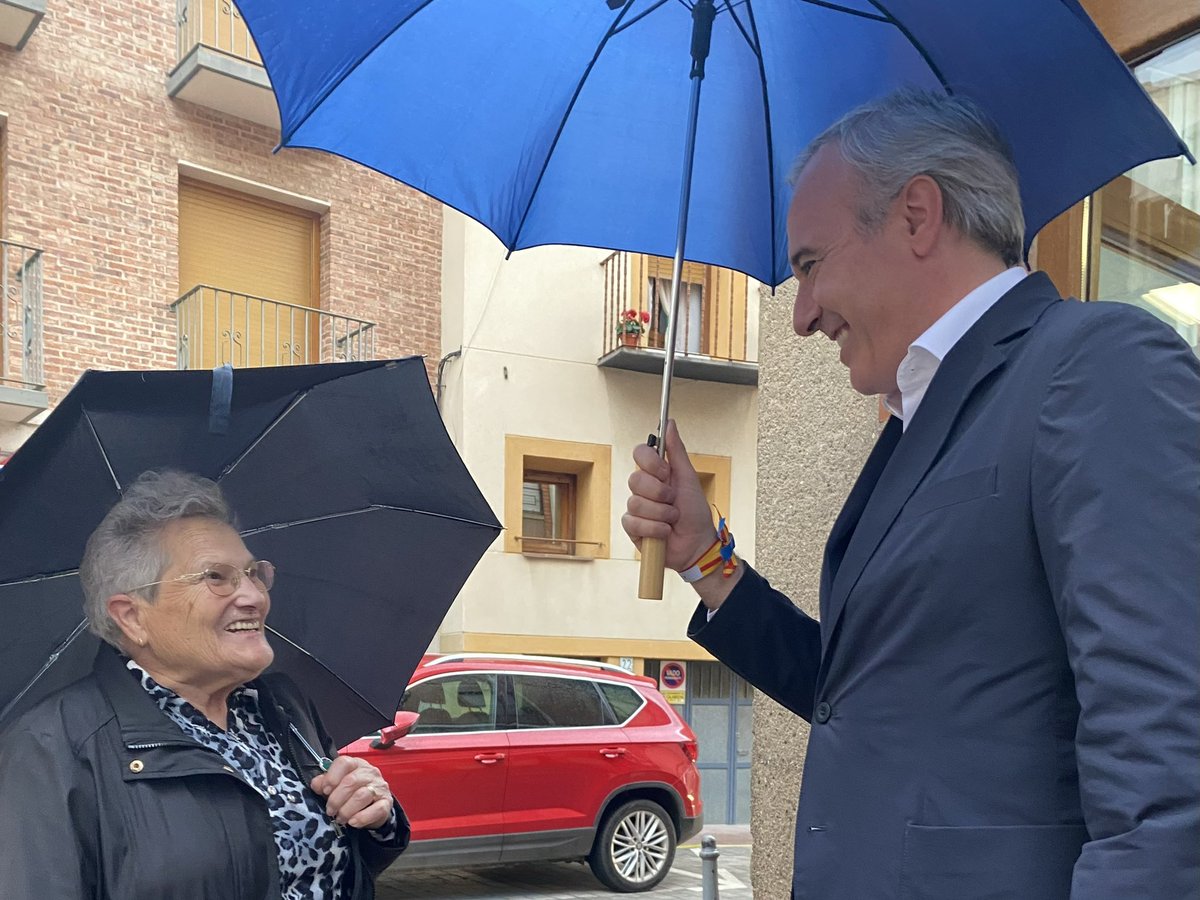 pparagon's tweet photo. 🔵 Que la lluvia no nos impida juntarnos. Trasladamos ‘A la Fresca en Calamocha’ al interior, pero igual de bien acompañados.
#AragonPorEncimaDeTodo
#VotaPP #VotaAzcon https://t.co/GAZ2S2YaMQ