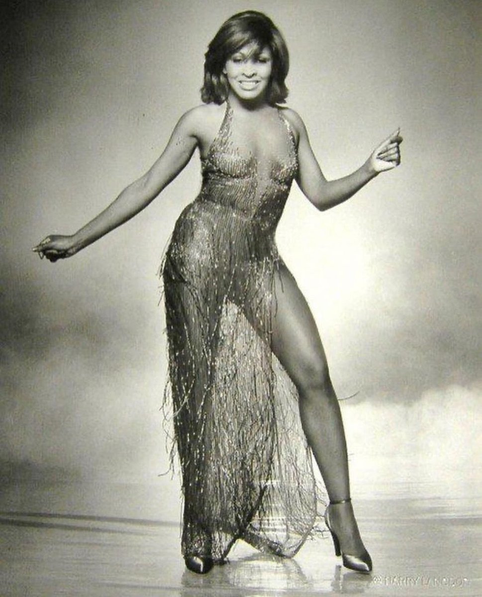 KELLYROWLAND's tweet photo. Thank you Queen, for giving us your all!
We Love You!!

Rest in Peace ♥️Anna Mae Bullock♥️
🙏🏾♥️🙏🏾♥️🙏🏾♥️🙏🏾♥️🙏🏾♥️🙏🏾♥️🙏🏾 https://t.co/LYx5rtv8oX