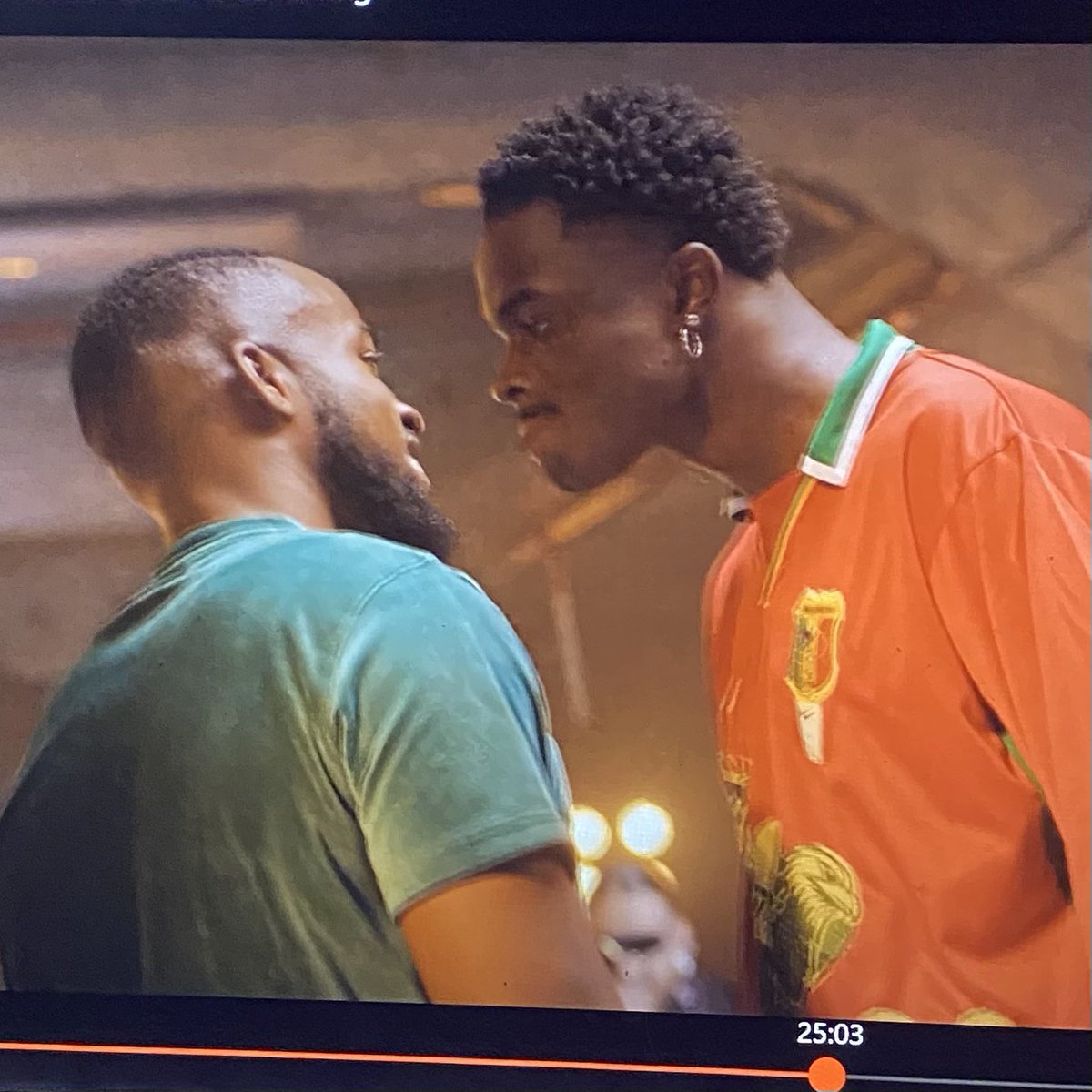 BORDERL17984790's tweet image. On en parle du Battle Yuz Boy vs Le Dark !? La pose franchement !! #NouvelleEcole2