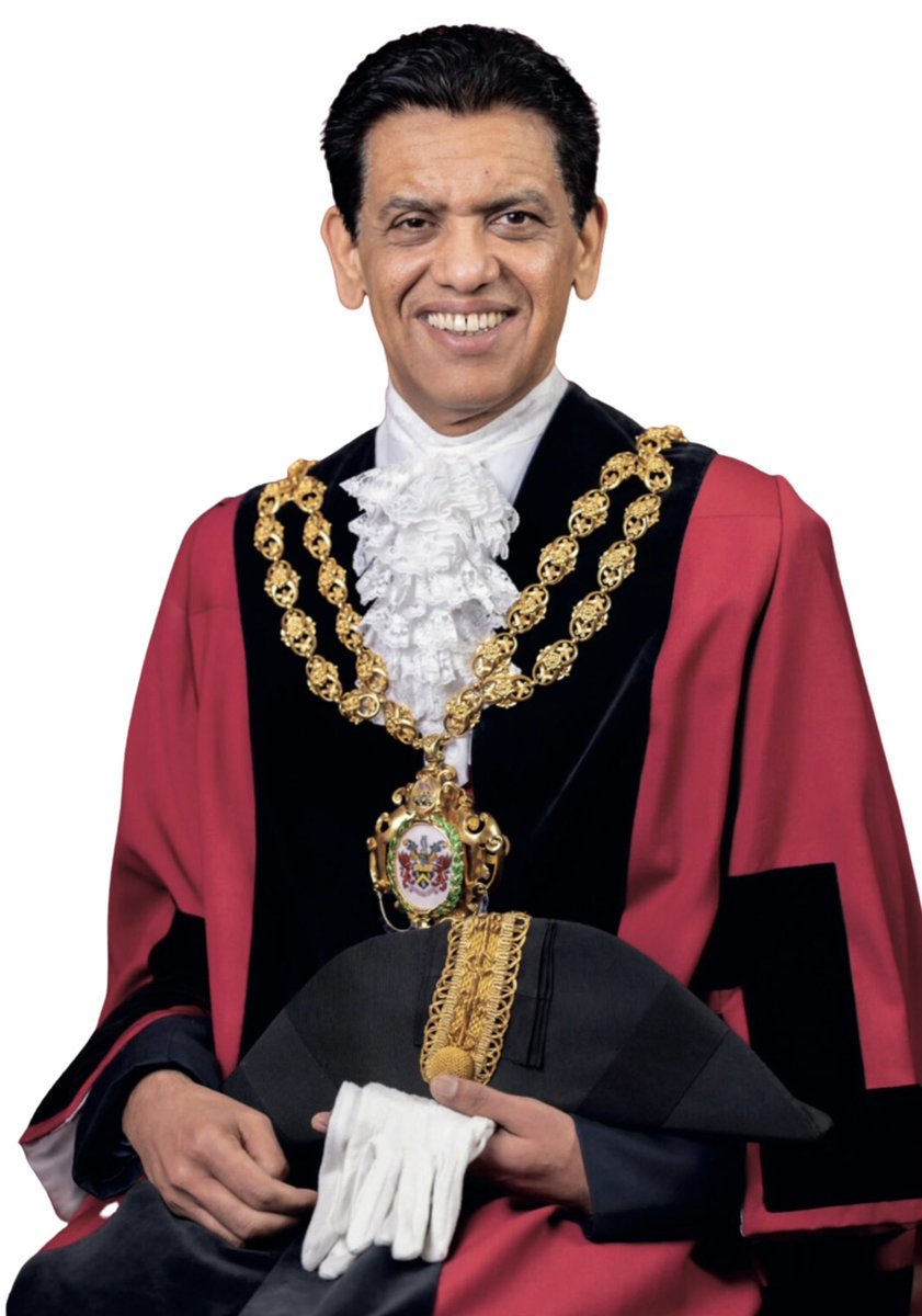 It is one of the greatest honours of my life to become the Mayor of Oldham and to act as first citizen . Oldham has rich history, the strength of its diverse communities and the friendly and welcoming nature of the wonderful people who live here.