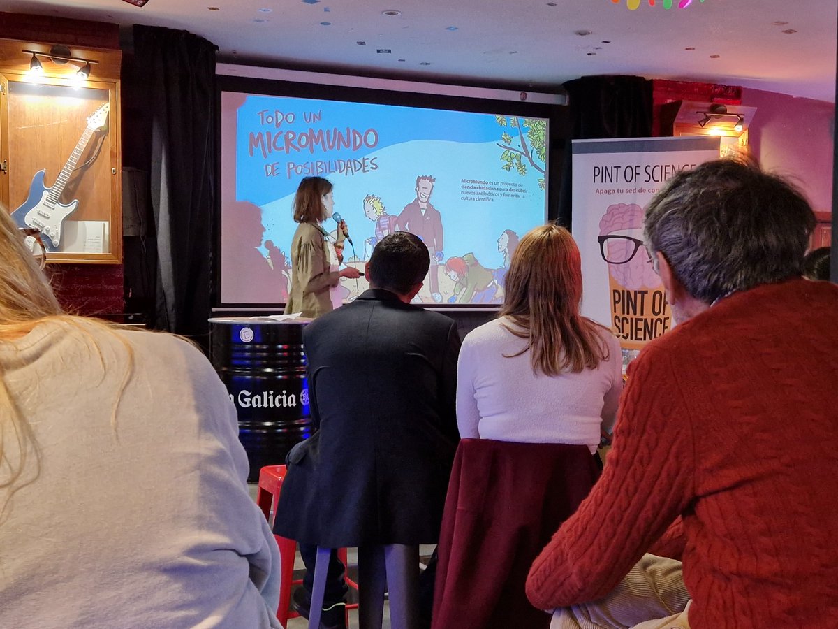 vacunando's tweet image. 👉@vacunando hablando de resistencia a los antibióticos en ¡PINT OF SCIENCE!🍺🔬 #AMR #Pint23 @pintofscienceES @PRANgob @esmisionposible @Farmaceuticos_ @FFarmaciaUSAL @MicroMundoUsal @VictorJCid @_bgzorn_ @ibfg_es @UCCiUSAL @AEFLAJunta @FundlaCaixa @ABSalBiotec @GraficaMedicina