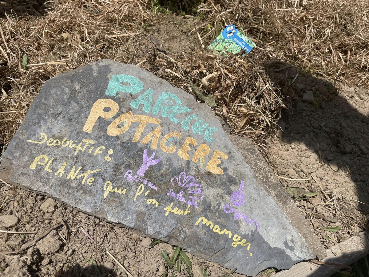 RegineRoueBzh's tweet image. Intercommission #RegionBretagne au lycée agricole de Kernilien qui nous a permis de découvrir de beaux projets soutenus #Karta, de réfléchir à la suite de Karta mais aussi à comment rendre attractives des filières agricoles mais aussi de faire un exercice incendie ! 😂🚨