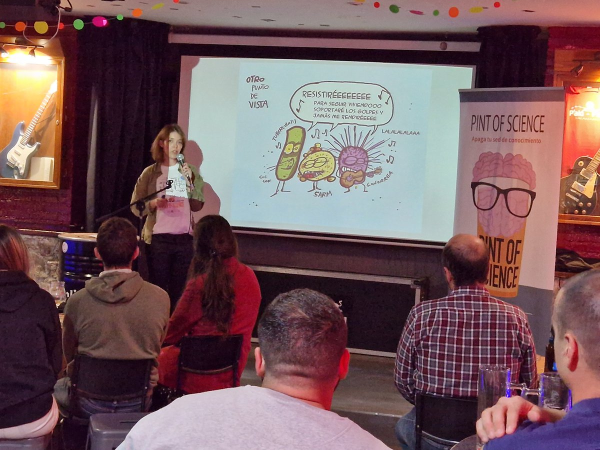 vacunando's tweet image. 👉@vacunando hablando de resistencia a los antibióticos en ¡PINT OF SCIENCE!🍺🔬 #AMR #Pint23 @pintofscienceES @PRANgob @esmisionposible @Farmaceuticos_ @FFarmaciaUSAL @MicroMundoUsal @VictorJCid @_bgzorn_ @ibfg_es @UCCiUSAL @AEFLAJunta @FundlaCaixa @ABSalBiotec @GraficaMedicina