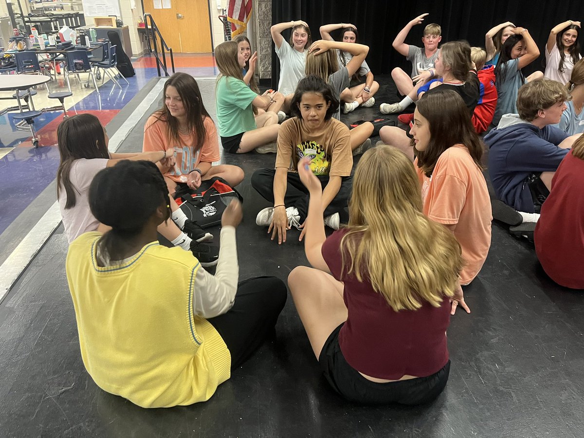 Incoming WEB leaders got together today and man are we excited to see them again in August! <a href="/gall_shelly/">Shelly Gall</a> <a href="/SVMSEagles/">SVMS Eagles</a>