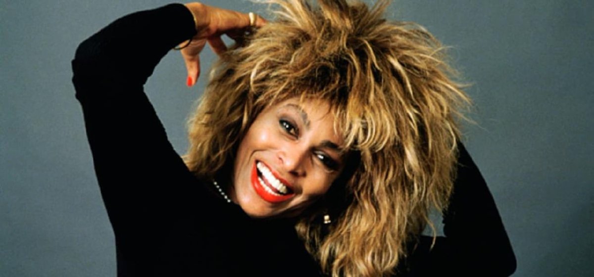 Immensa, per sempre, idolo mio indiscusso. Addio regina del rock 'n roll e leonessa dell' r'n'b. Tutta una vita nella periferia dell’anima.
#TinaTurner