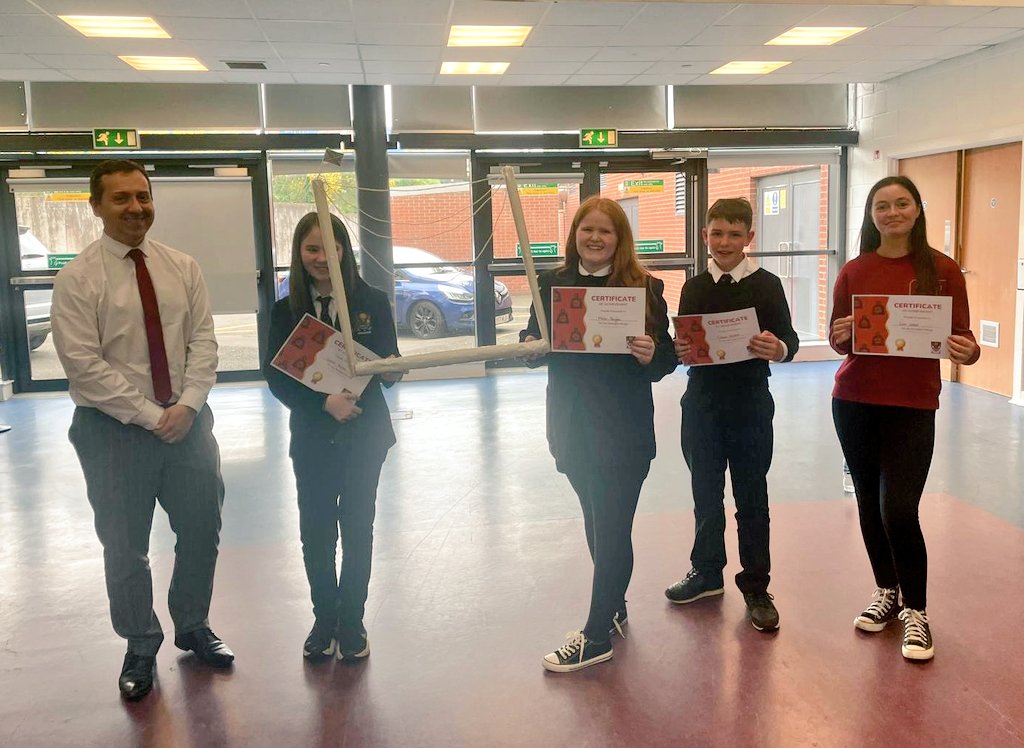 Miss_I_Iqbal's tweet photo. 🏆Congratulations to:
💪Strongest Bridge Winners, holding 7Kg: Mirren Douglas, Louise Harrison, Callum Stoddart &amp; Lana Wood!💪
🖌️Best Design and Plan for Manufacture Winners: Kyle Forsyth, Patrick Pokorski &amp; Alesha Black🖌️
#STEM #IDL #DYW #BridgeBuildingChallenge https://t.co/Z7VxmVWdfw