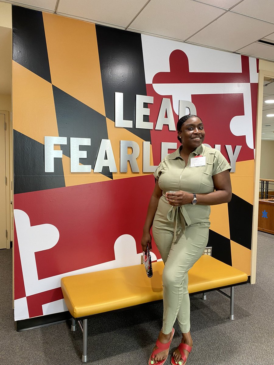 Niqgoodas's tweet image. Forgot to tell ya I was accepted into grad school at The University of Maryland 🎉 #MastersLoading #MBALoading 

This is me at UMD’s incoming MBA student brunch. The food was ight, nothing special.